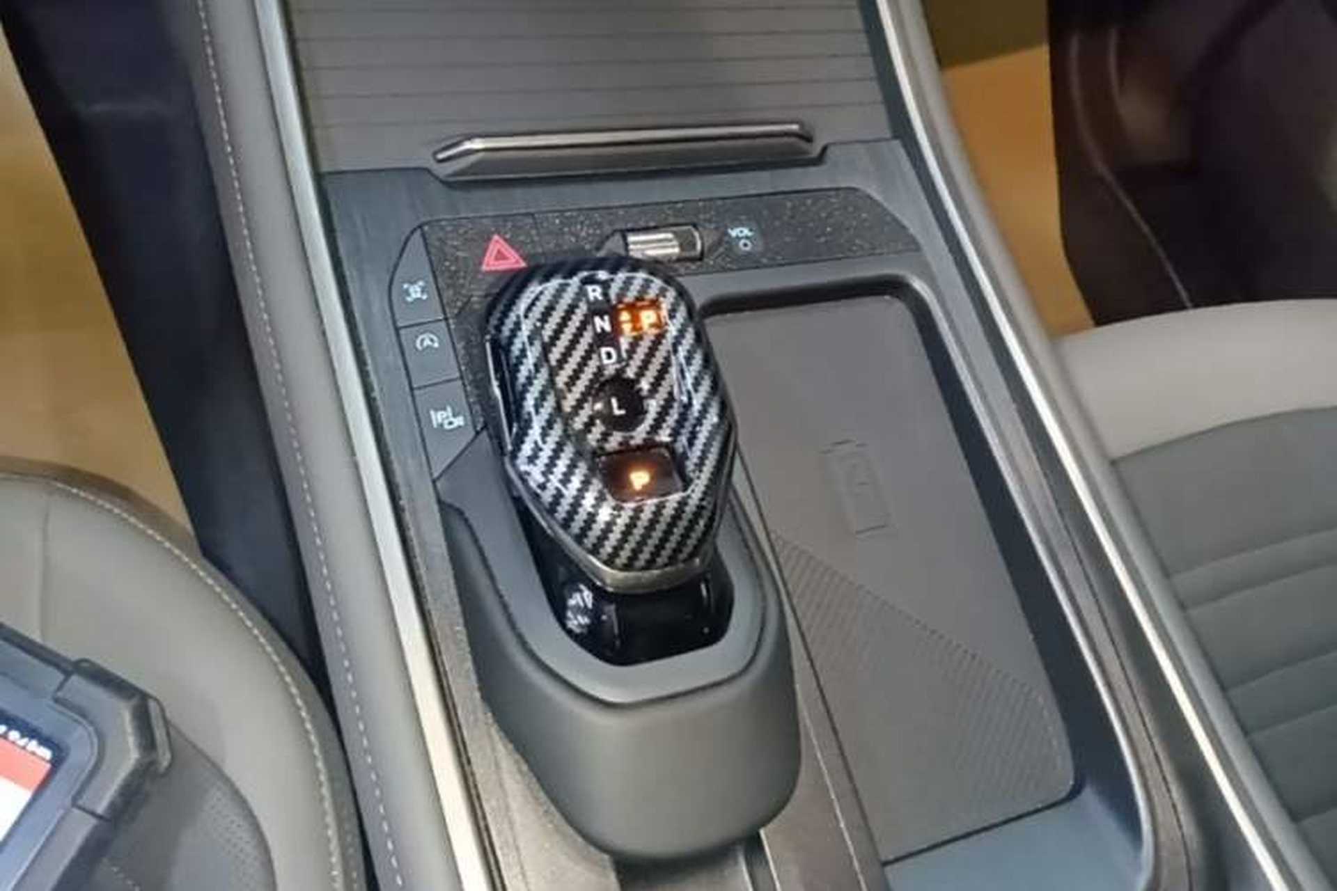 Used Ford Edge 2023 Ford Explorer L 2.0T EcoBoost Four-Wheel Drive 7-Seater Supreme Model Gear Lever