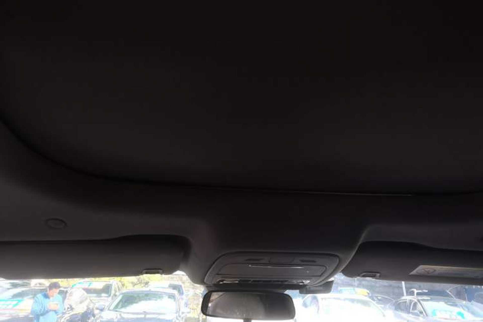 Used Ford Edge 2023 Ford Explorer L 2.0T EcoBoost Two-Wheel Drive 7-Seater Luxury Model Headliner