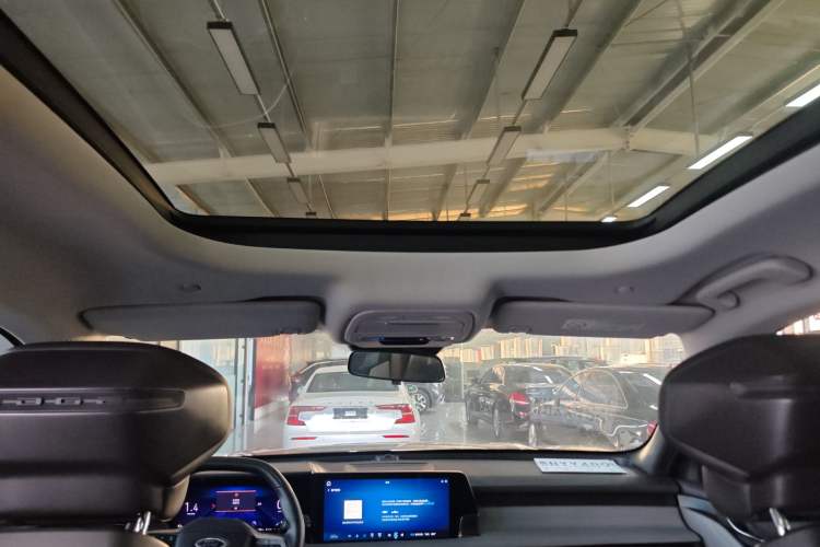 Used Ford Edge 2023 Ford Explorer L 2.0T EcoBoost Two-Wheel Drive 5-Seater Fashion Edition Headliner