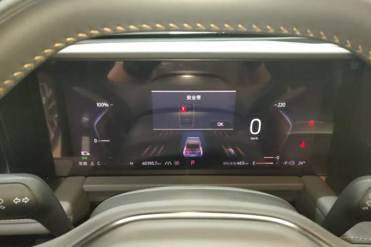 Used Ford Edge 2023 Edge L 2.0T EcoBoost E-Hybrid Four-Wheel Drive Seven-Seat Supreme Model Instrument Cluster