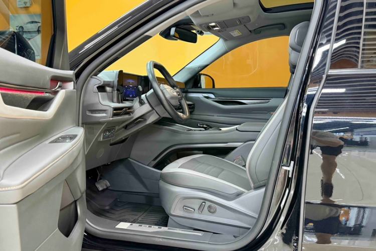 Used Ford Edge 2023 Edge L 2.0T EcoBoost E-Hybrid Four-Wheel Drive Seven-Seat Supreme Model Interior 1