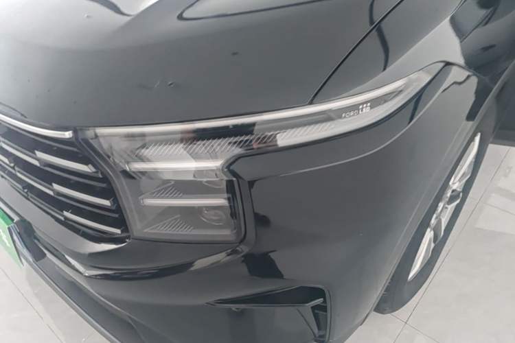 Used Ford Edge 2023 Ford Explorer L 2.0T EcoBoost Two-Wheel Drive 7-Seater Luxury Model Left Front Headlight
