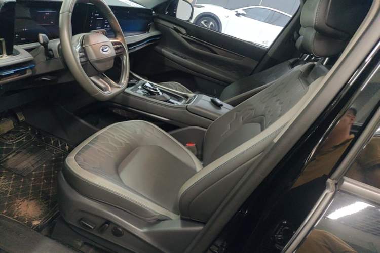 Used Ford Edge 2023 Ford Explorer L 2.0T EcoBoost Two-Wheel Drive 7-Seater Luxury Model Left Front Seat