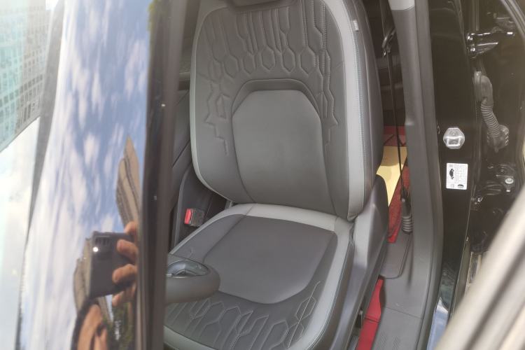 Used Ford Edge 2023 Ford Explorer L 2.0T EcoBoost Two-Wheel Drive 7-Seater Luxury Model Left Front Seat