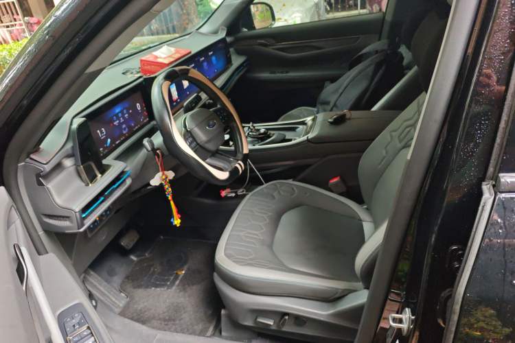 Used Ford Edge 2023 Ford Explorer L 2.0T EcoBoost Two-Wheel Drive 7-Seater Luxury Model Left Front Seat