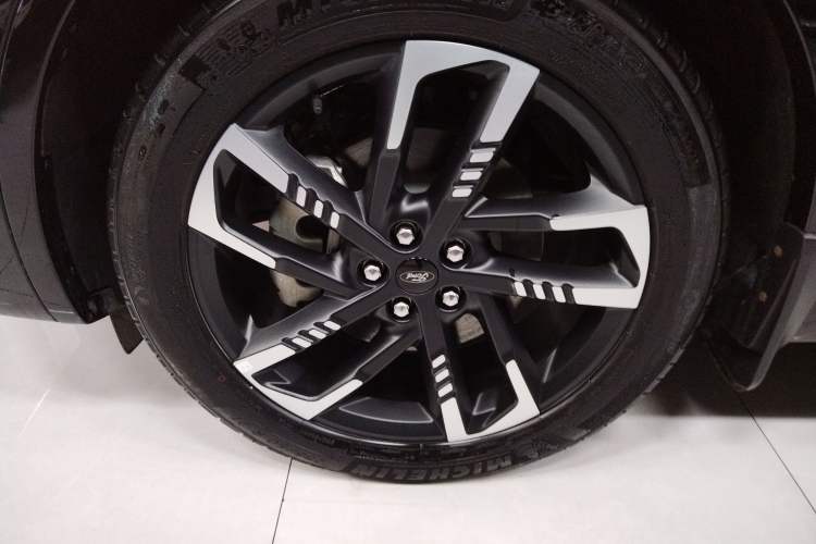 Used Ford Edge 2023 Ford Explorer L 2.0T EcoBoost E-Hybrid Four-Wheel Drive 7-Seater ST-Line Left Front Wheel Hub