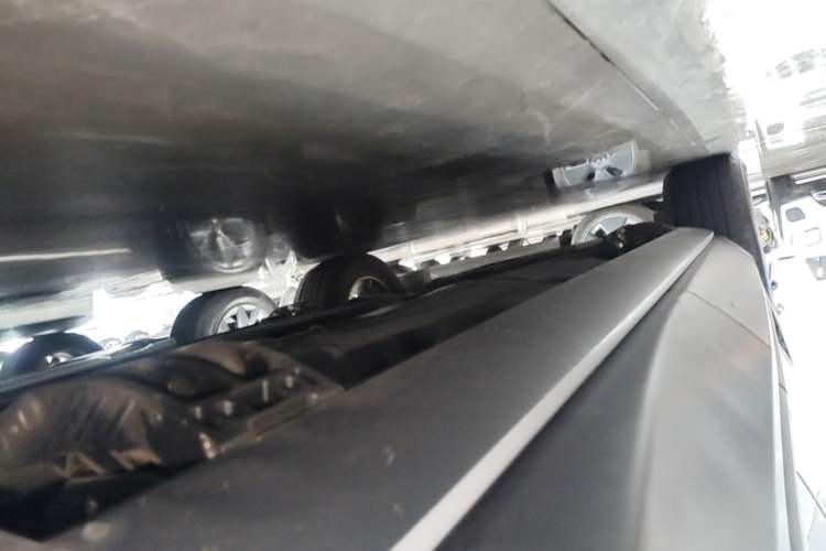 Used Ford Edge 2023 Ford Explorer L 2.0T EcoBoost Two-Wheel Drive 7-Seater Luxury Model Left Side Sill