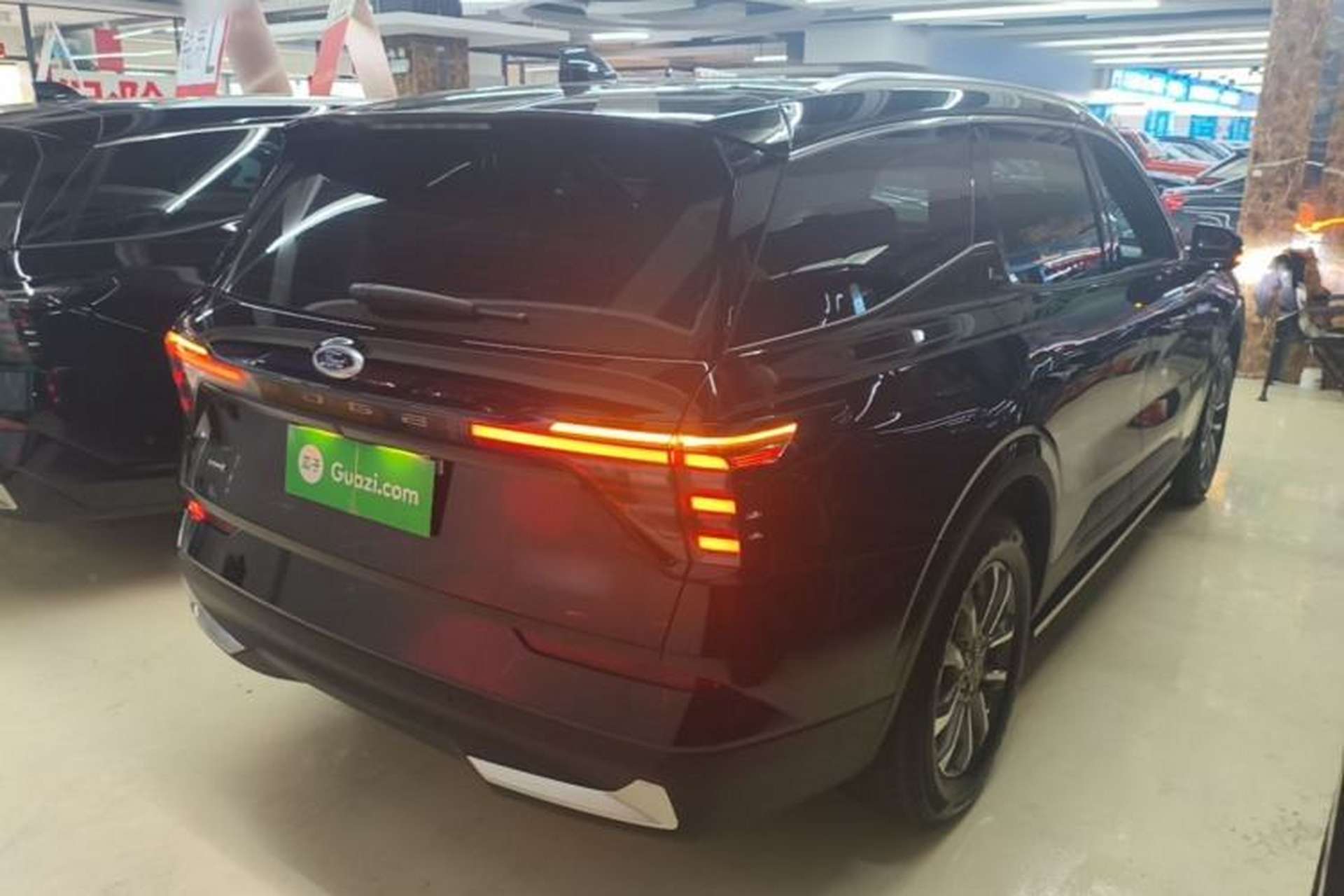 Used Ford Edge 2023 Ford Explorer L 2.0T EcoBoost E-Hybrid Two-Wheel Drive 7-Seater Luxury Model Rear Right 45 Deg