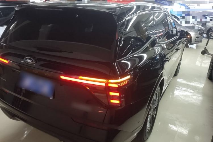 Used Ford Edge 2023 Edge L 2.0T EcoBoost E-Hybrid Four-Wheel Drive Seven-Seat Supreme Model Rear Right 45 Deg