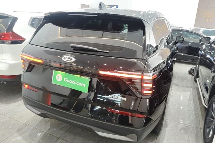 Used Ford Edge 2023 Ford Explorer L 2.0T EcoBoost Two-Wheel Drive 7-Seater Luxury Model Rear Right 45 Deg