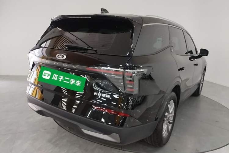 Used Ford Edge 2023 Ford Explorer L 2.0T EcoBoost E-Hybrid Two-Wheel Drive 7-Seater Luxury Model Rear Right 45 Deg