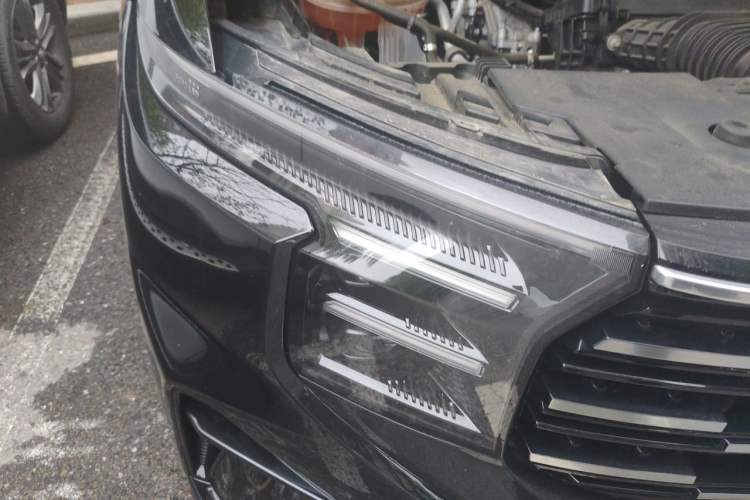 Used Ford Edge 2023 Ford Explorer L 2.0T EcoBoost Two-Wheel Drive 7-Seater Luxury Model Right Front Headlight