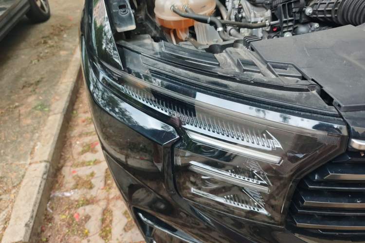 Used Ford Edge 2023 Ford Explorer L 2.0T EcoBoost Two-Wheel Drive 7-Seater Luxury Model Right Front Headlight