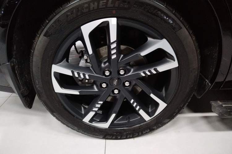 Used Ford Edge 2023 Ford Explorer L 2.0T EcoBoost E-Hybrid Four-Wheel Drive 7-Seater ST-Line Right Rear Wheel Hub