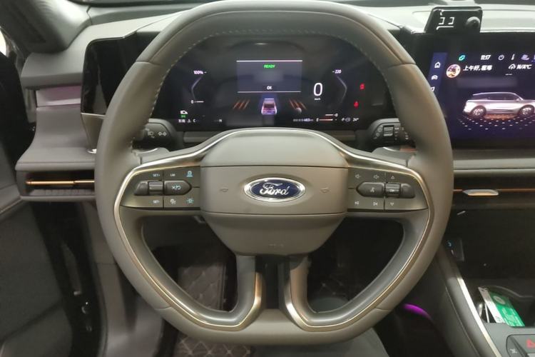 Used Ford Edge 2023 Edge L 2.0T EcoBoost E-Hybrid Four-Wheel Drive Seven-Seat Supreme Model Steering Wheel