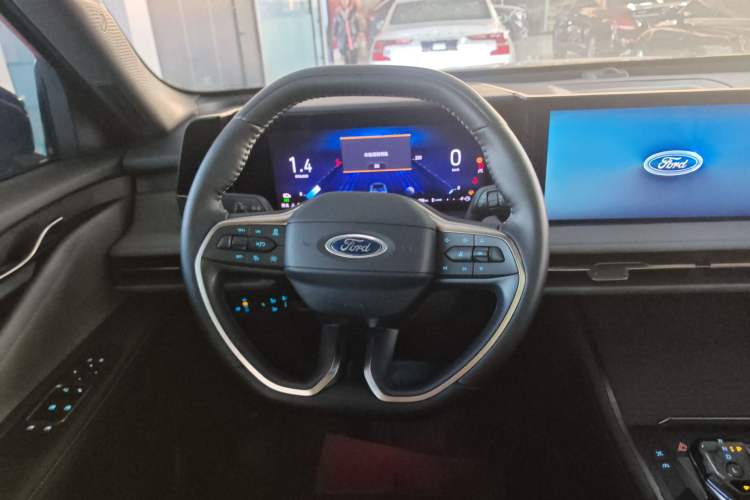 Used Ford Edge 2023 Ford Explorer L 2.0T EcoBoost Two-Wheel Drive 5-Seater Fashion Edition Steering Wheel