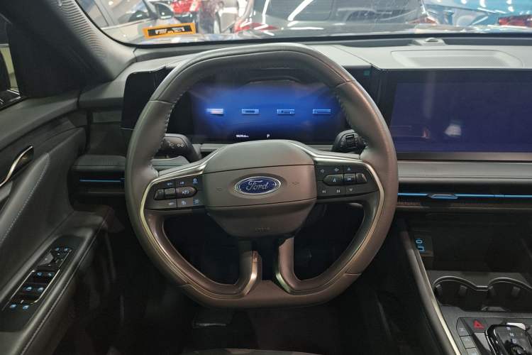 Used Ford Edge 2023 Ford Explorer L 2.0T EcoBoost Two-Wheel Drive 7-Seater Luxury Model Steering Wheel