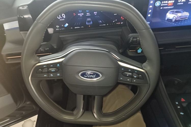 Used Ford Edge 2023 Ford Explorer L 2.0T EcoBoost Four-Wheel Drive 7-Seater Supreme Model Steering Wheel