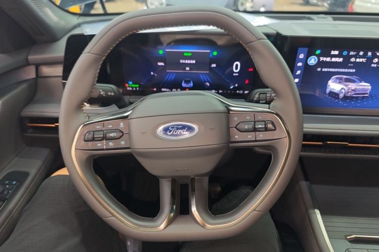 Used Ford Edge 2023 Edge L 2.0T EcoBoost E-Hybrid Four-Wheel Drive Seven-Seat Supreme Model Steering Wheel