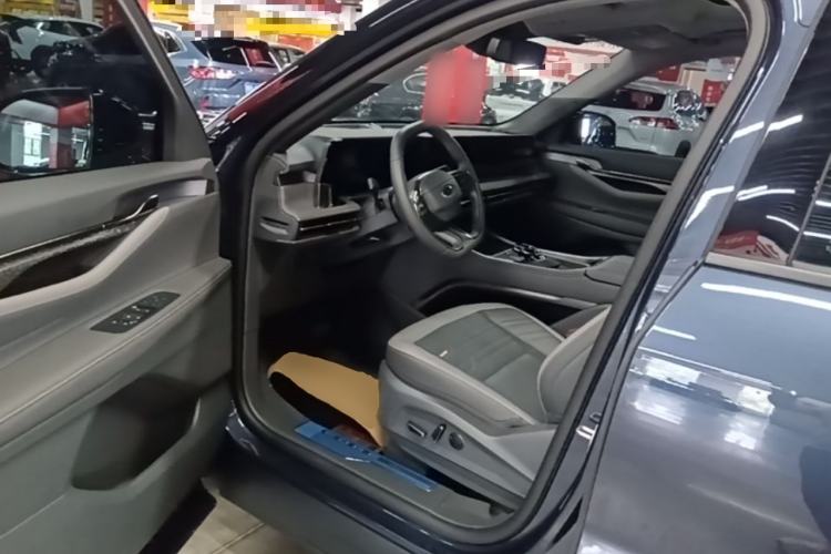 Used Ford Edge 2023 Ford Explorer L 2.0T EcoBoost Four-Wheel Drive 7-Seater Supreme Model Driver Seat