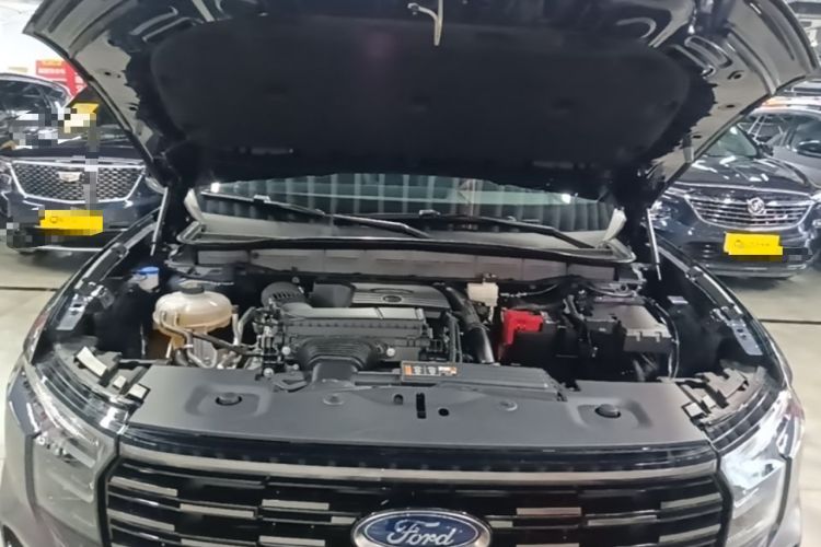 Used Ford Edge 2023 Ford Explorer L 2.0T EcoBoost Four-Wheel Drive 7-Seater Supreme Model Engine Bay