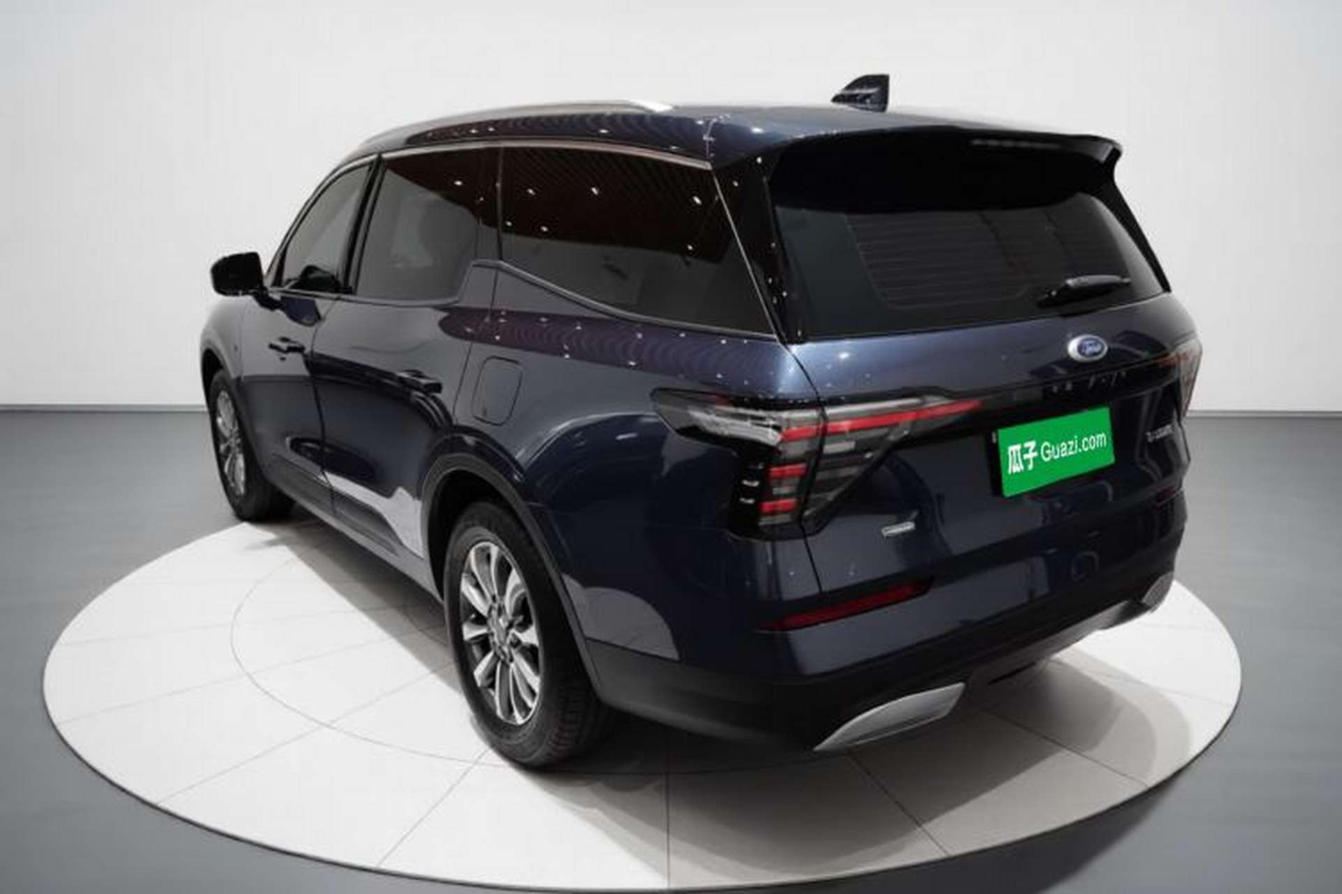 Used Ford Edge 2023 Ford Explorer L 2.0T EcoBoost E-Hybrid Two-Wheel Drive 7-Seater Luxury Model Exterior 2