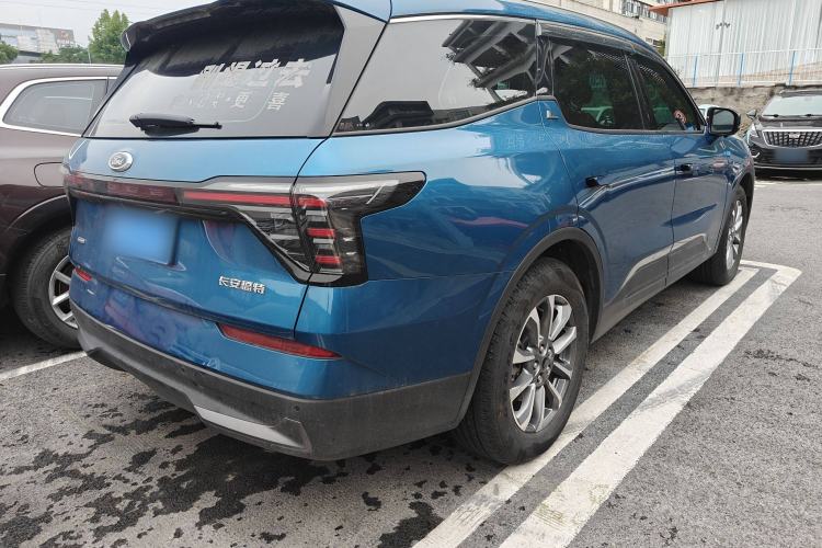 Used Ford Edge 2023 Ford Explorer L 2.0T EcoBoost E-Hybrid Two-Wheel Drive 7-Seater Luxury Model Exterior 4