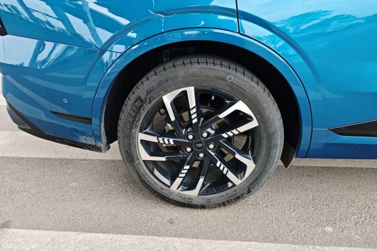 Used Ford Edge 2023 Ford Explorer L 2.0T EcoBoost E-Hybrid Four-Wheel Drive 7-Seater ST-Line