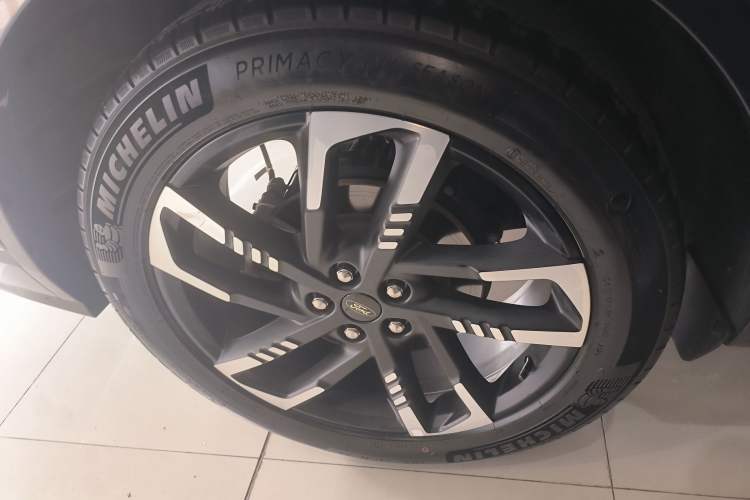 Used Ford Edge 2023 Ford Explorer L 2.0T EcoBoost E-Hybrid Four-Wheel Drive 7-Seater ST-Line Exterior 5