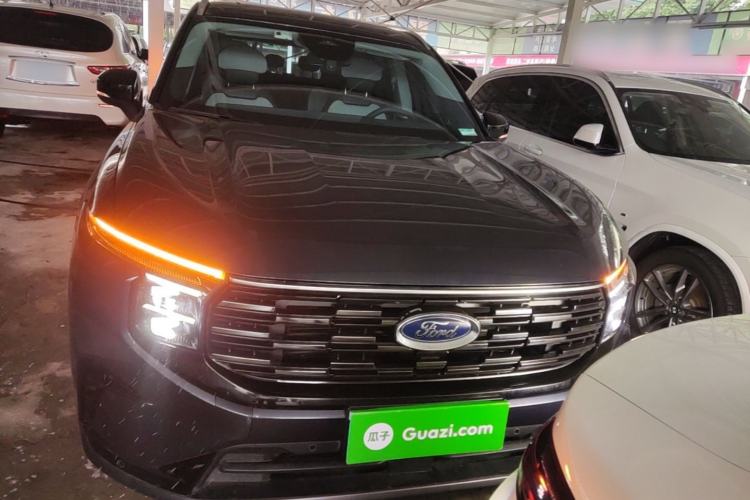 Used Ford Edge 2023 Ford Explorer L 2.0T EcoBoost E-Hybrid Two-Wheel Drive 7-Seater Luxury Model Front