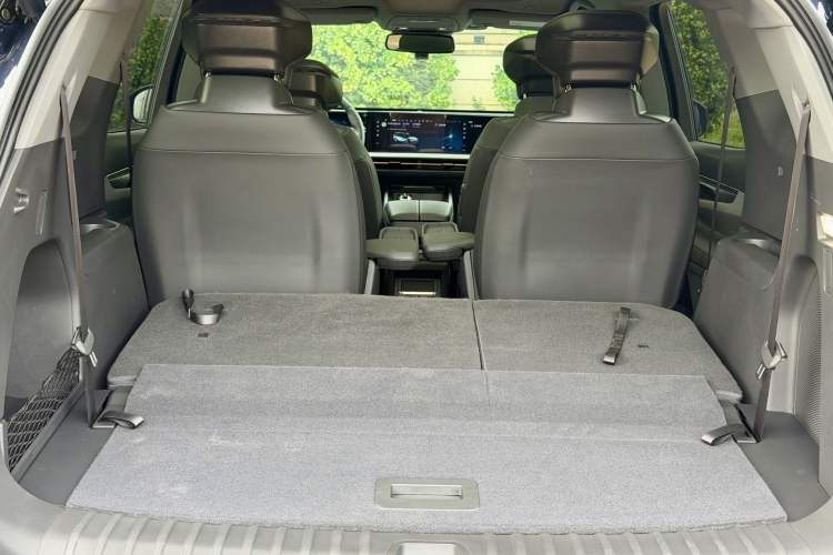 Used Ford Edge 2023 Edge L 2.0T EcoBoost E-Hybrid Four-Wheel Drive Seven-Seat Supreme Model Interior 7