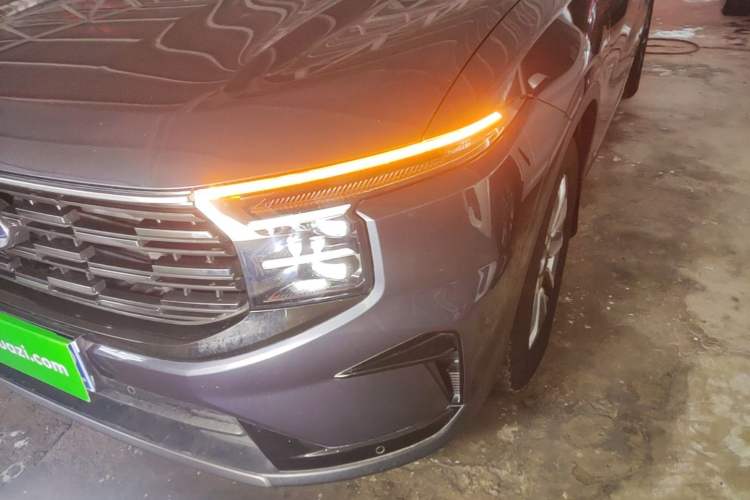 Used Ford Edge 2023 Ford Explorer L 2.0T EcoBoost E-Hybrid Two-Wheel Drive 7-Seater Luxury Model Left Front Headlight