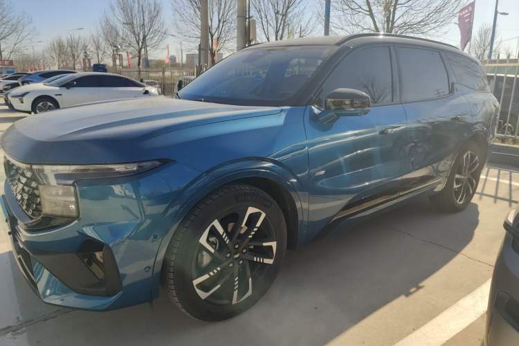 Used Ford Edge 2023 Ford Explorer L 2.0T EcoBoost E-Hybrid Four-Wheel Drive 7-Seater ST-Line Left Side