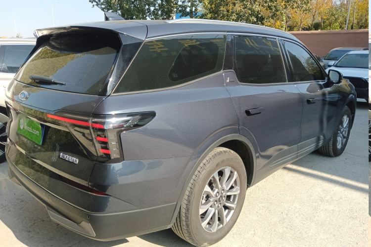 Used Ford Edge 2023 Ford Explorer L 2.0T EcoBoost Two-Wheel Drive 7-Seater Luxury Model Rear Right 45 Deg