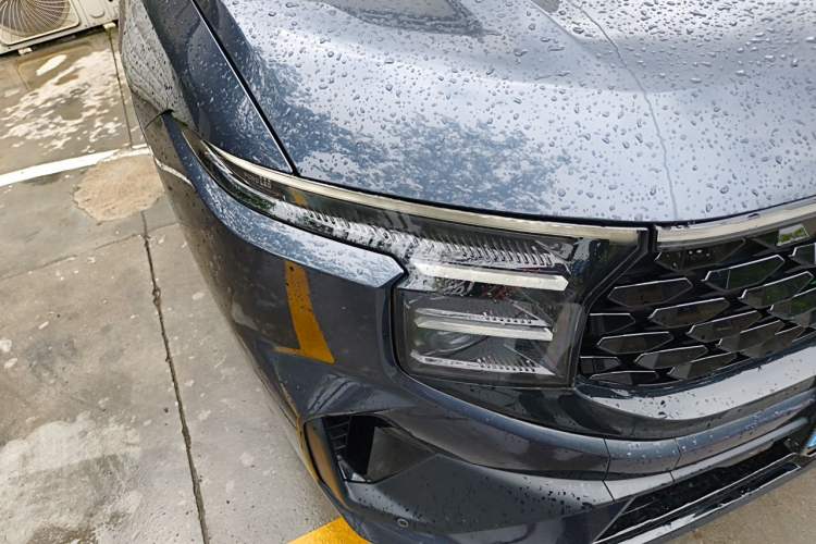 Used Ford Edge 2023 Ford Explorer L 2.0T EcoBoost E-Hybrid Four-Wheel Drive 7-Seater ST-Line Right Front Headlight