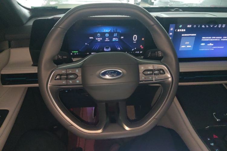 Used Ford Edge 2023 Ford Explorer L 2.0T EcoBoost E-Hybrid Two-Wheel Drive 7-Seater Luxury Model Steering Wheel