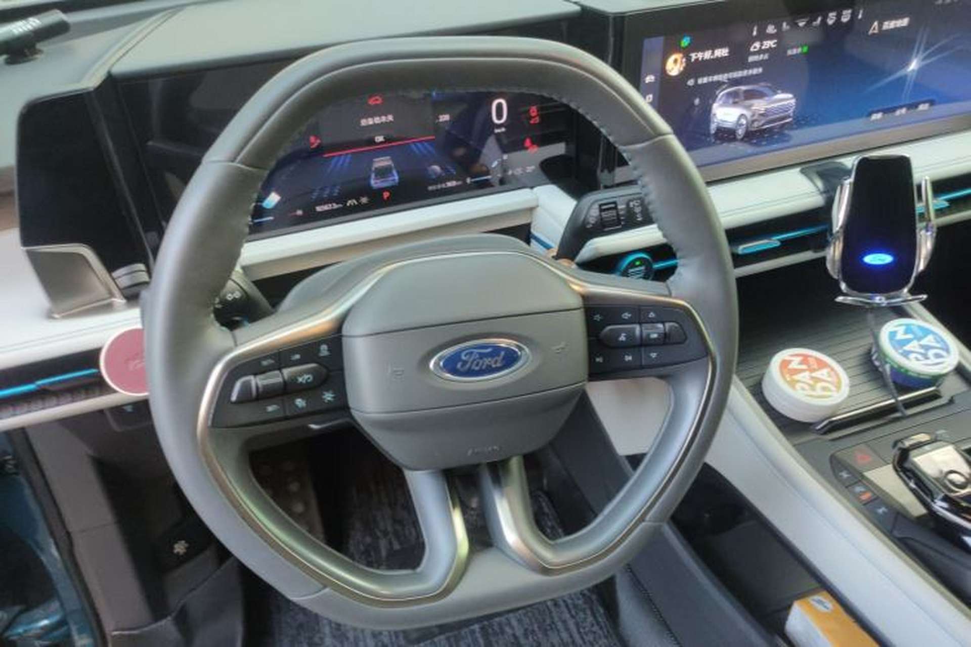 Used Ford Edge 2023 Ford Explorer L 2.0T EcoBoost Two-Wheel Drive 7-Seater Luxury Model Steering Wheel