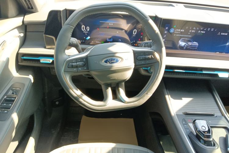 Used Ford Edge 2023 Ford Explorer L 2.0T EcoBoost Two-Wheel Drive 7-Seater Luxury Model Steering Wheel