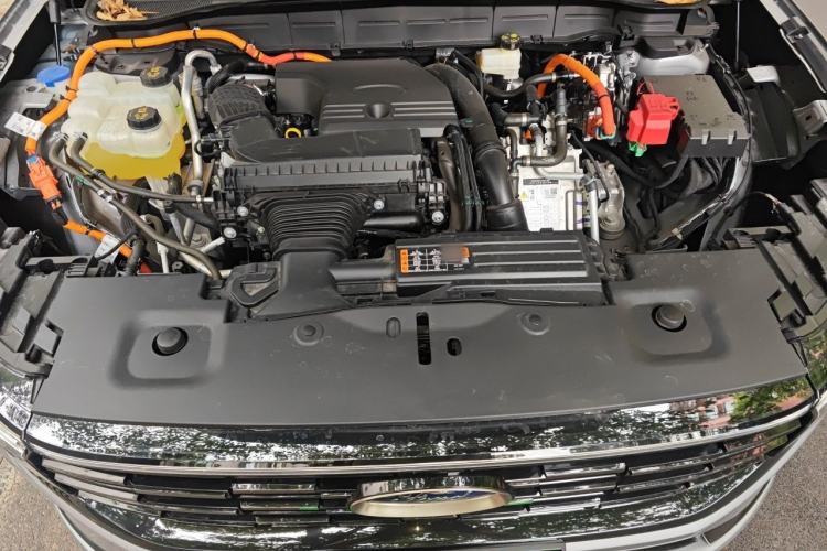 Used Ford Edge 2023 Edge L 2.0T EcoBoost E-Hybrid Four-Wheel Drive Seven-Seat Supreme Model Engine Bay