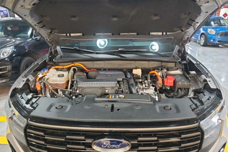 Used Ford Edge 2023 Edge L 2.0T EcoBoost E-Hybrid Four-Wheel Drive Seven-Seat Supreme Model Engine Bay