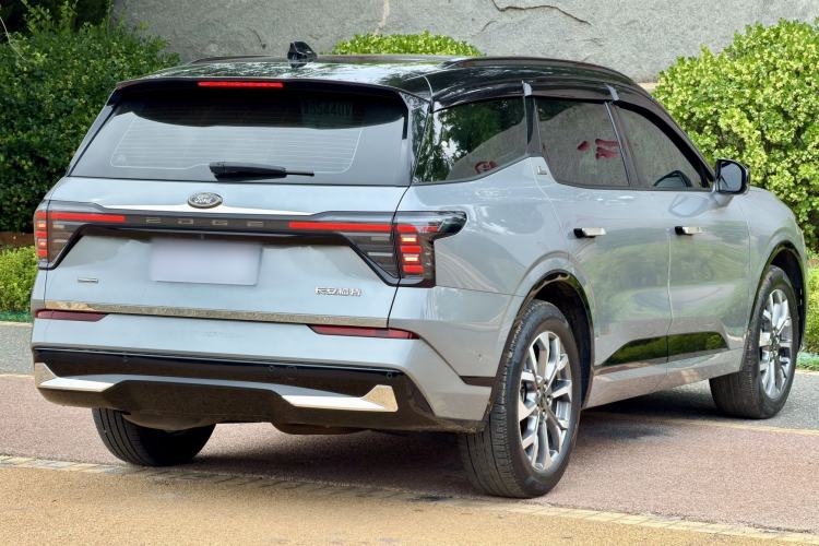 Used Ford Edge 2023 Edge L 2.0T EcoBoost E-Hybrid Four-Wheel Drive Seven-Seat Supreme Model Exterior 2