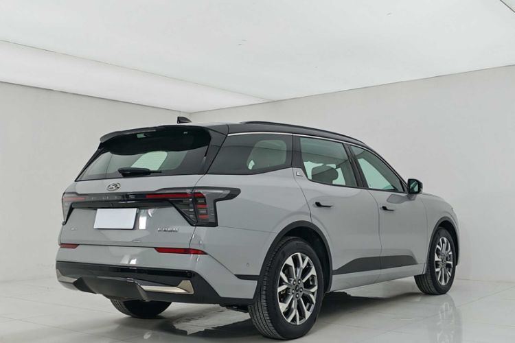 Used Ford Edge 2023 Ford Explorer L 2.0T EcoBoost Four-Wheel Drive 7-Seater Supreme Model Exterior 6