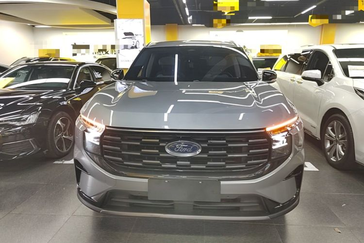 Used Ford Edge 2023 Ford Explorer L 2.0T EcoBoost Two-Wheel Drive 7-Seater Luxury Model Front