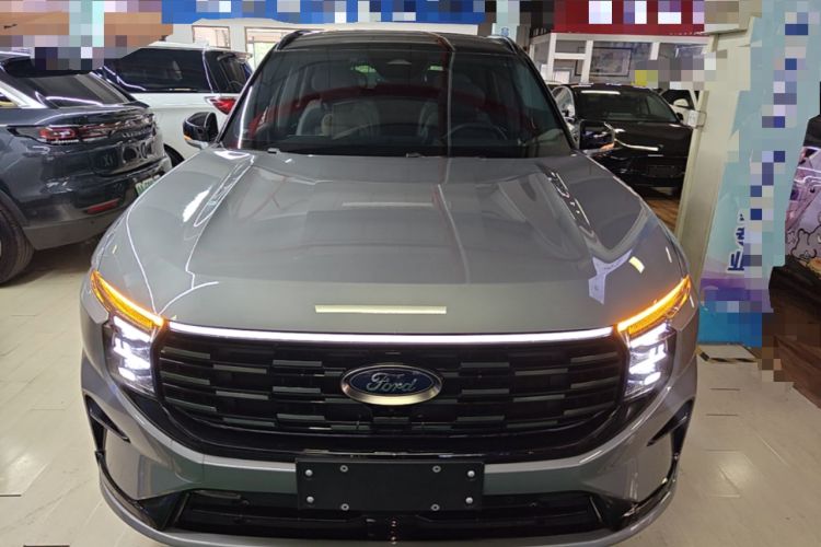 Used Ford Edge 2023 Ford Explorer L 2.0T EcoBoost Four-Wheel Drive 7-Seater Supreme Model Front