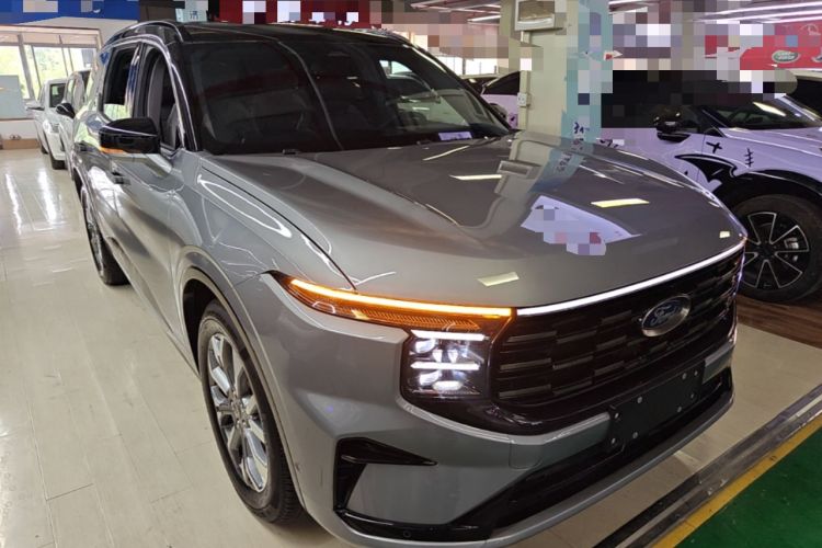 Used Ford Edge 2023 Ford Explorer L 2.0T EcoBoost Four-Wheel Drive 7-Seater Supreme Model Front Right 45 Deg