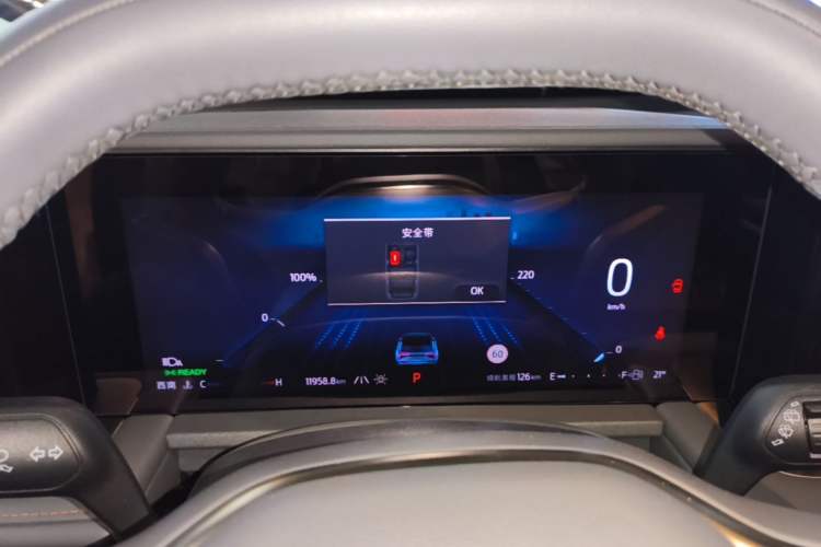 Used Ford Edge 2023 Edge L 2.0T EcoBoost E-Hybrid Four-Wheel Drive Seven-Seat Supreme Model Instrument Cluster