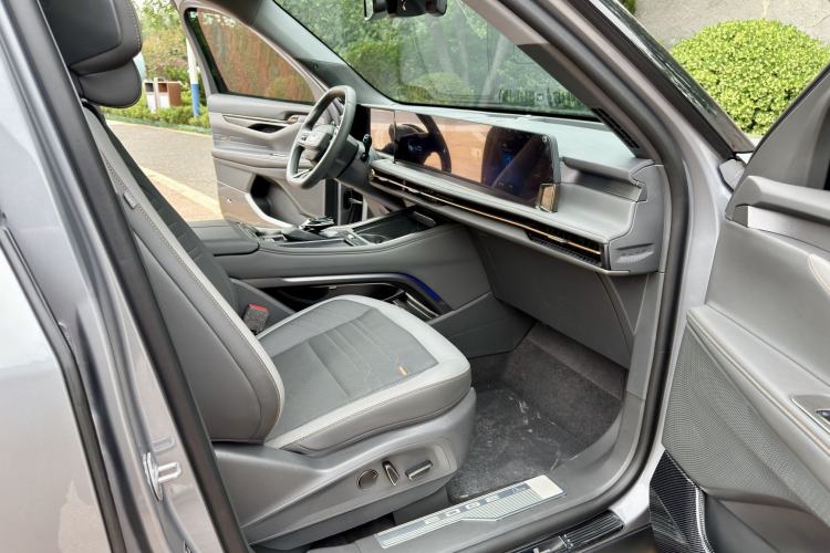 Used Ford Edge 2023 Edge L 2.0T EcoBoost E-Hybrid Four-Wheel Drive Seven-Seat Supreme Model Interior 10
