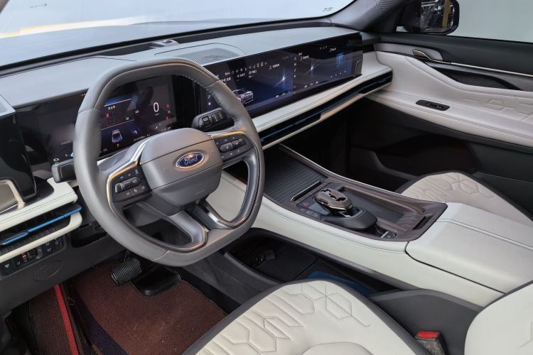 Used Ford Edge 2023 Ford Explorer L 2.0T EcoBoost Two-Wheel Drive 7-Seater Luxury Model Interior 5