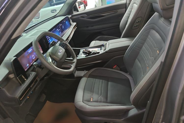 Used Ford Edge 2023 Ford Explorer L 2.0T EcoBoost Four-Wheel Drive 7-Seater Supreme Model Left Front Seat