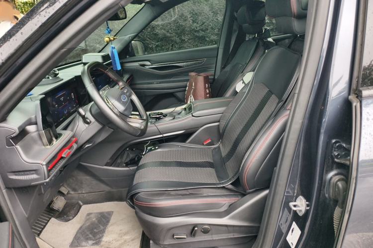 Used Ford Edge 2023 Ford Explorer L 2.0T EcoBoost E-Hybrid Four-Wheel Drive 7-Seater ST-Line Left Front Seat